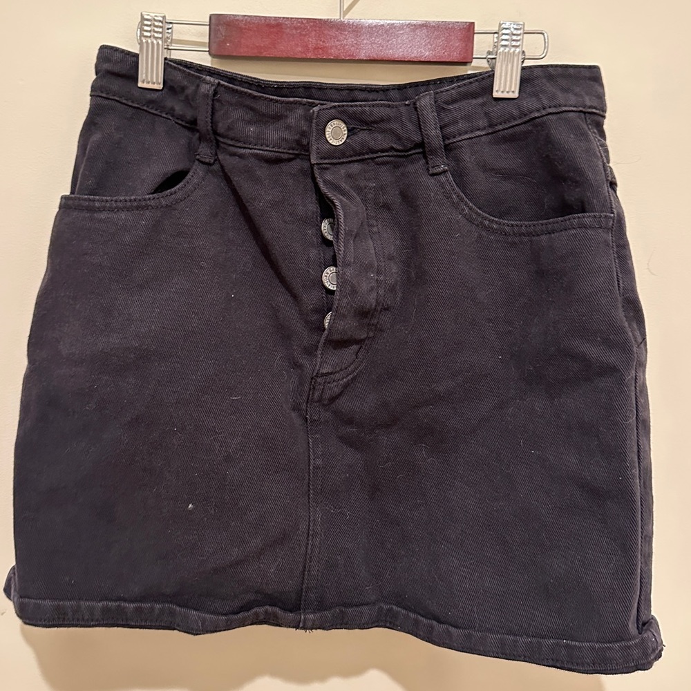 Black jean mini skirt